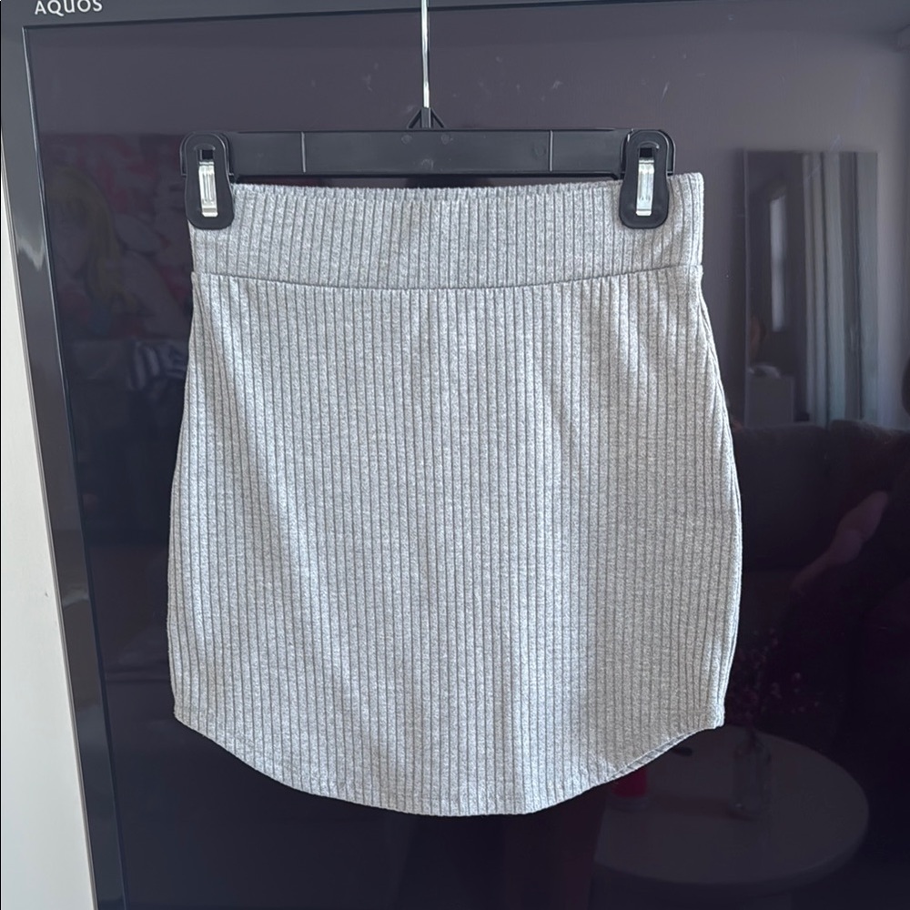 Gray Ribbed Women's Skirt